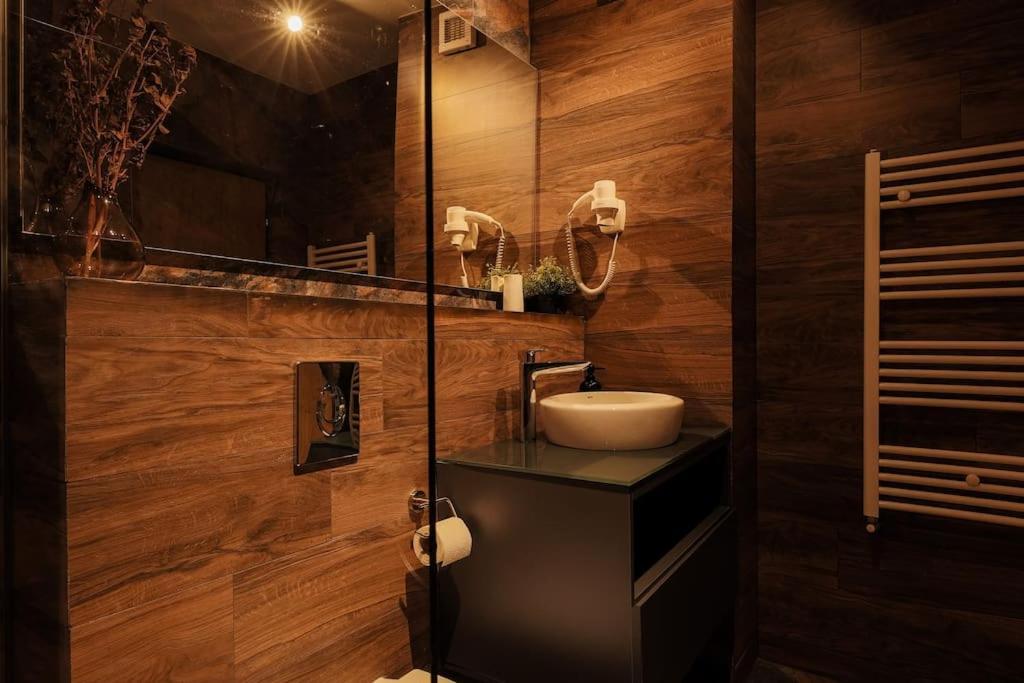 Nest Inn Magic Apartment Клуж-Напока Екстериор снимка